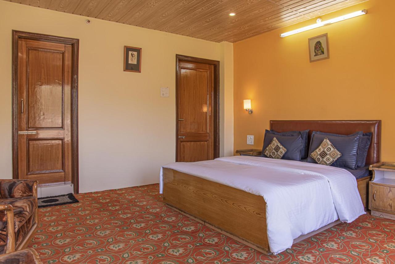 The Green Heights Cottage Касаули Экстерьер фото